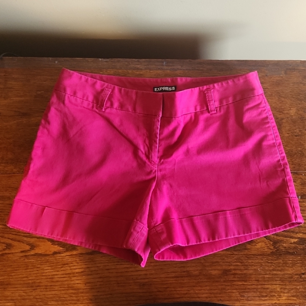 Express Women's Pink Shorts